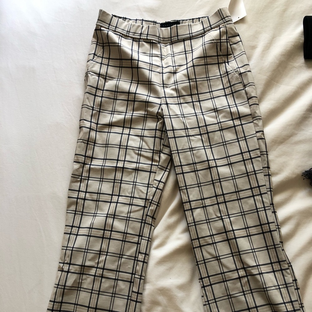Crop Kick Flare Pant